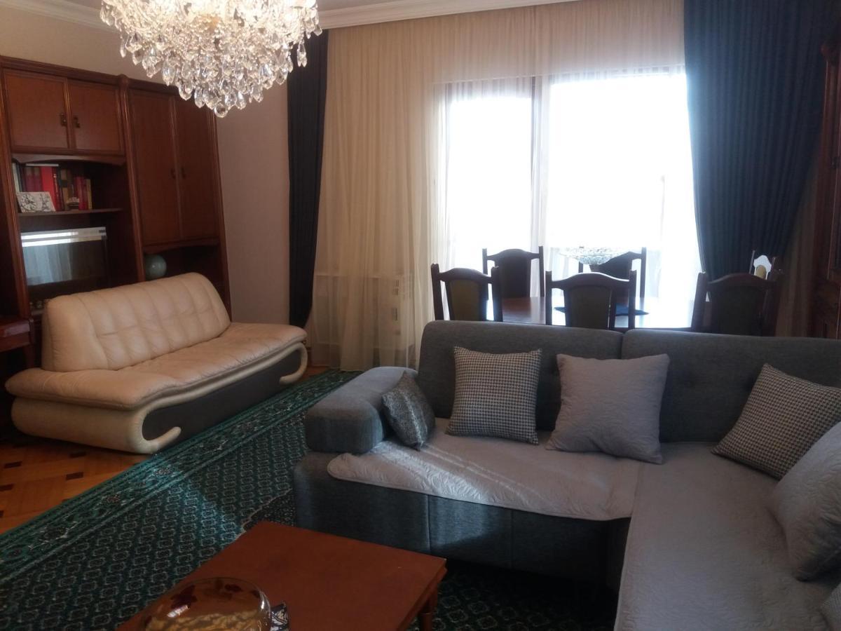 Marina House Apartment Batumi Luaran gambar