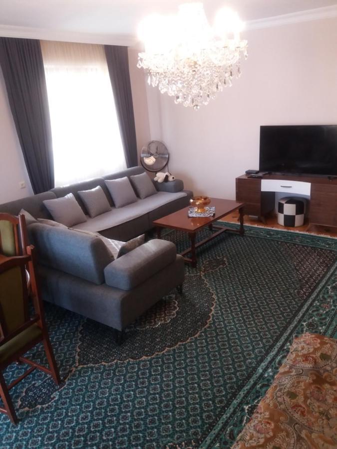 Marina House Apartment Batumi Luaran gambar