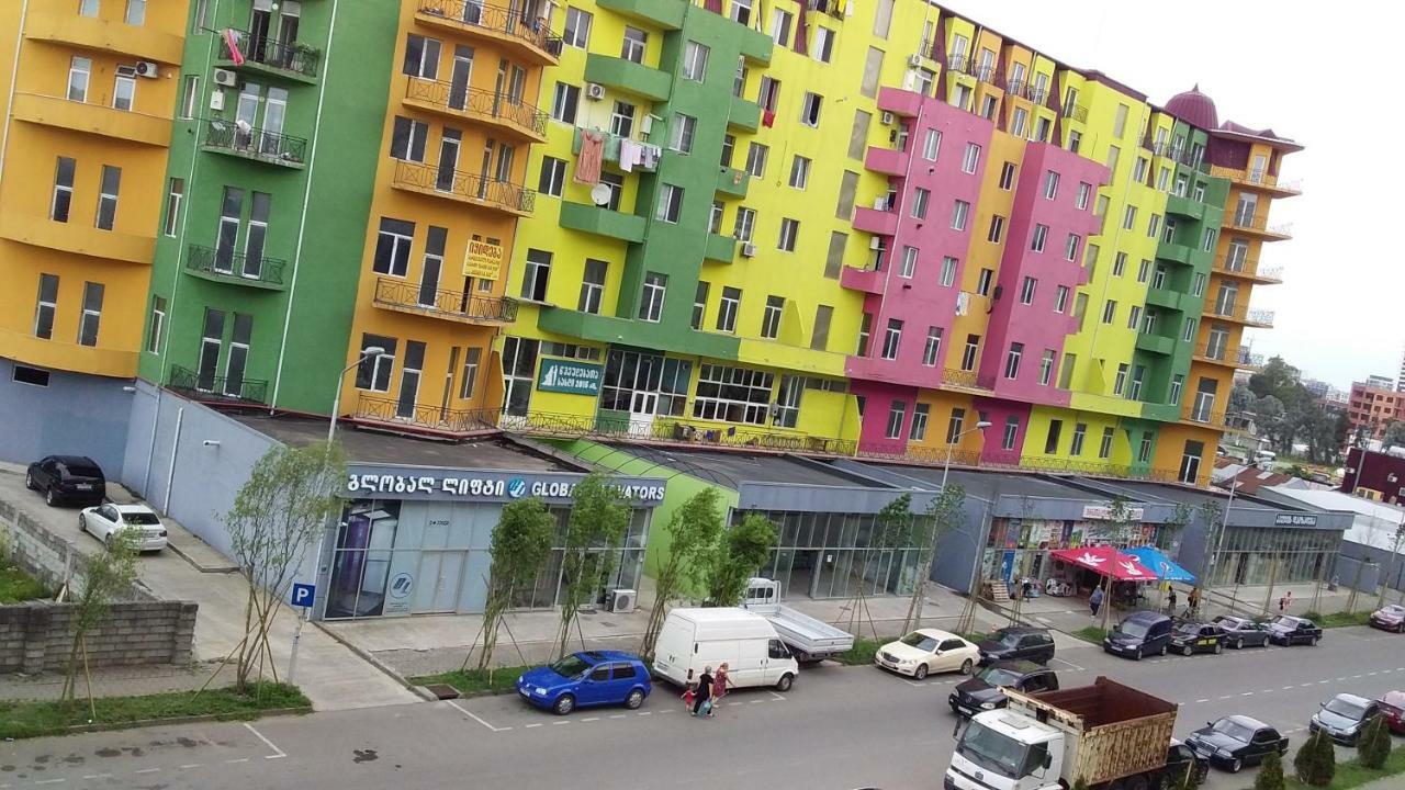 Marina House Apartment Batumi Luaran gambar