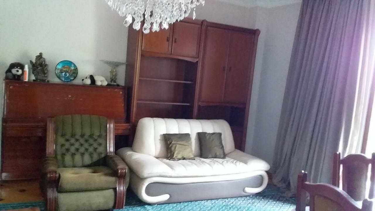 Marina House Apartment Batumi Luaran gambar